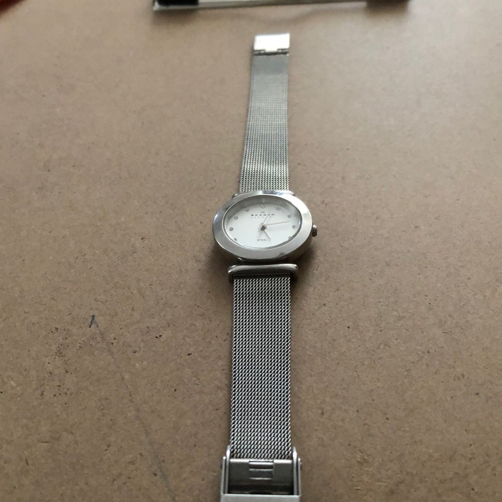 Skagen watch - Picture 3 of 3
